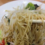 東海パーキングエリア（下り線）フードコート - 麺は細麺、けっこうな量があります。