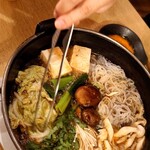 大衆すき焼き とみい - 今日は、私主役なので、夫が頑張って調理中〜