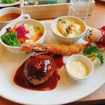 洋食屋 TOMBO - TOMBOランチ（ドリア）