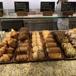 HALEKULANI BAKERY - 