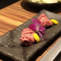 黒毛和牛ヘレ肉専門店 炭火焼肉 りきちゃん 北浜店 - 牛タン　40g✖️2