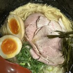 濃厚煮干しそば 麺匠 濱星 - 