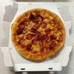 ピザハット - 料理写真:ペパロニクラシック(L)(ハンドトス)