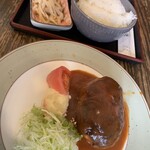 Kikuya - ハンバーグ定食ランチ980円