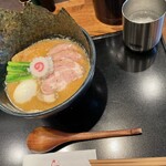 中華蕎麦 きつね - 濃厚特製中華蕎麦