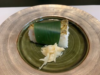 Kappou Kawaguchi - カニの押し寿司