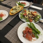 トラットリア エ ピッツェリア アミーチ - 