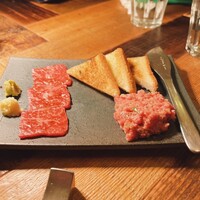 カルネジーオ イースト - 