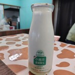 小岩井農場まきば園 軽食コーナー - 牛乳