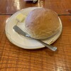 杜の小路 - パンです。ふわふわで見た目以上の食べ応えがあります。