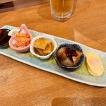 奈良スタンド ヤマトモダン - お得なチョイ呑みセットのお惣菜5種