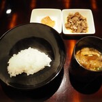 麻布 塊 - 新潟 栃尾 棚田米 + 味噌汁 + ご飯のおとも