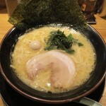 横浜家系ラーメン 天来家 - 