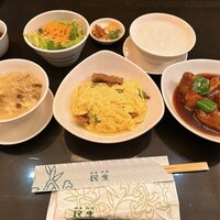 廣東料理 民生 ヒルトンプラザウエスト店 - 