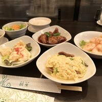 廣東料理 民生 ヒルトンプラザウエスト店 - 