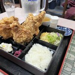 吉林菜館 - 唐揚げ定食