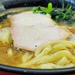 225737481 - ラーメン並(近景)