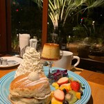 コナズ珈琲 江南店 - プリンアラモアナパンケーキ