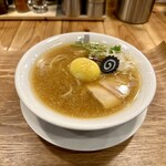 METRO RAMEN - 