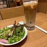 ブラックブラウン - 