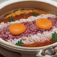 西麻布けんしろう - 和牛と蟹とウニイクラ卵のけんしろう飯