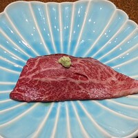 西麻布けんしろう - 肉寿司ね。肉寿司。