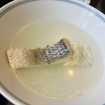 紀文寿司 - お吸い物（平鱸）