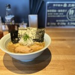 豚骨醤油 三輪 - 