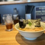 豚骨醤油 三輪 - 