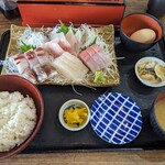 福浦漁港 みなと食堂 - 