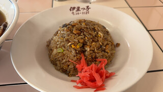 伊豆っ子ラーメン - Aセット 納豆チャーハン・ラーメン 1200円。