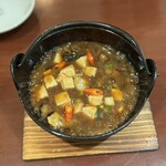 台湾料理 光春 - 牡蠣と豆腐の土鍋煮込み