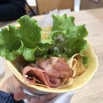 ジェラフル - 料理写真:2023/11/19 ランチで利用。ベーコンのシーザークレープ(718円)