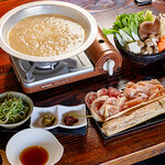 Nono Tori Ibaraki Tsubaki No Honjin - 8時間煮込んだ鶏スープ使用鶏パイタンスープの水炊き（写真は2人前の物です。）※要予約