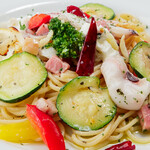 Creative peperoncino with lots of ingredients