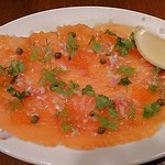 ル・ボア - 自家製スモークサーモン