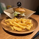 淡路島バーガースタンド - 淡路島バーガー　ポテトセット