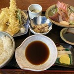 Oshokujidokoro Hattachi - 浜定食¥1600