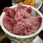 ぴんぽん - モウカの星(モウカザメの心臓)  気仙沼へ来たらコイツを食べなきゃ！レバ刺しのようだけど臭みは1ミリもなく、食べ応え抜群！