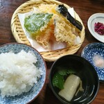 湯どうふ 竹むら - 最後は天ぷら定食