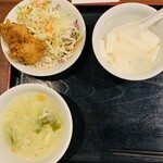 陳家私菜 - スープ、唐揚げ付サラダ、杏仁豆腐