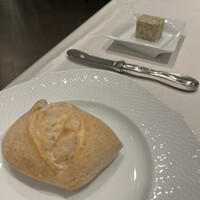 アッシュ - パンとのりバター