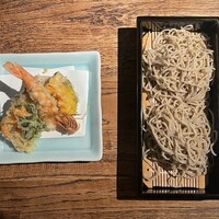 蕎麦懐石 無庵 - 2023.11.27 (月)   天ぷらせいろ＆薬味　2400円（税込）