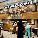 スターバックス・コーヒー - 改札内なのにスタバはスタバ