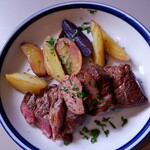 軽井沢ベランダ - 熟成牛ステーキ赤ワインバター添え(終日提供)