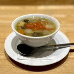 洋食 おがた - 野菜たっぷりのスープ