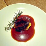 アッファビーレ - 鹿児島県産黒毛和牛頬肉の赤ワイン煮込み