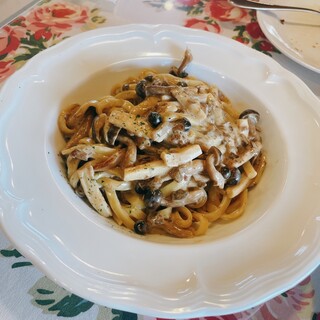 キャナリィ・ロウ_0