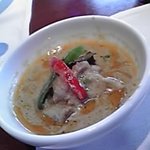 サイアムヘリテイジ東京 - 鶏肉と茄子のグリーンカレー