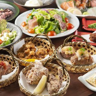 《各种单点菜肴》 丰富的沙拉和海鲜菜单不要错过。